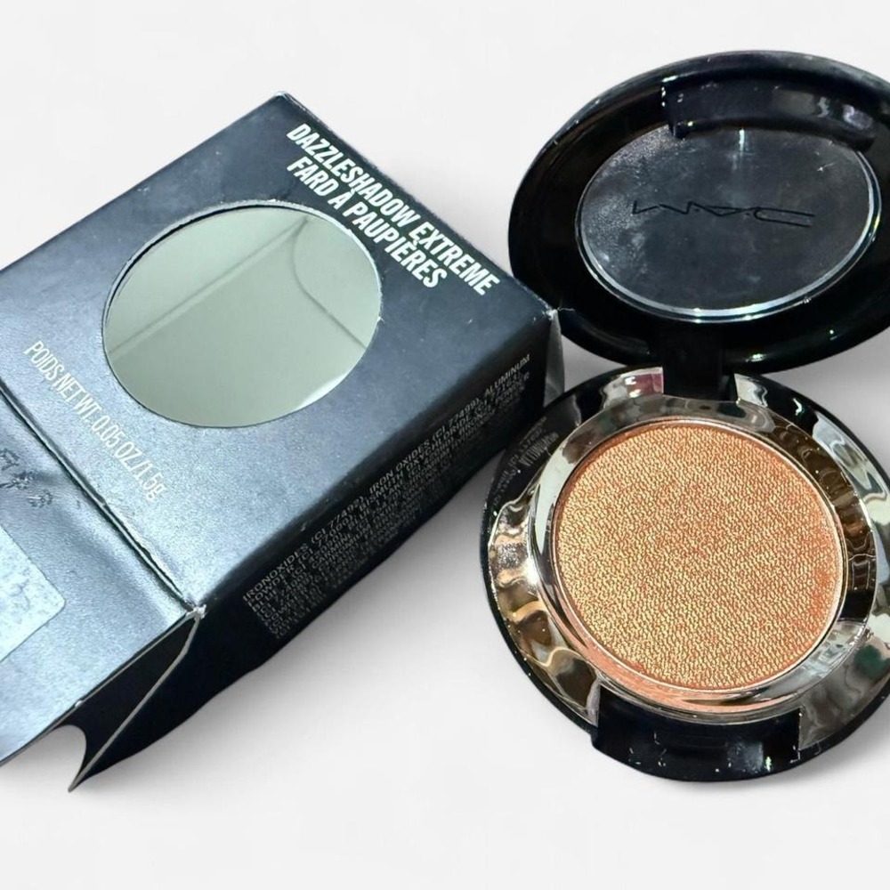 MAC Cosmetics Dazzleshadow Eyeshadow